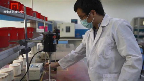 劉小龍 工學(xué)博士詮釋技術(shù)至上，專(zhuān)注研發(fā)驅(qū)動(dòng)創(chuàng)新